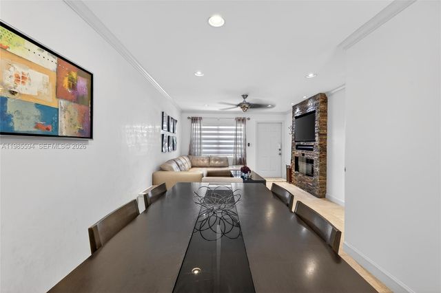 3777 NW 78th Ave 8F, Davie, FL 33024