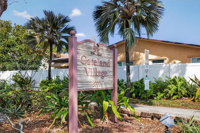 3777 NW 78th Ave 8F, Davie, FL 33024