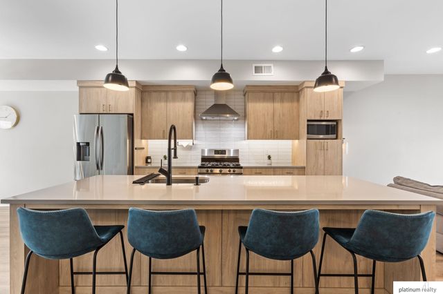 1007 Park Avenue, Omaha, NE 68105