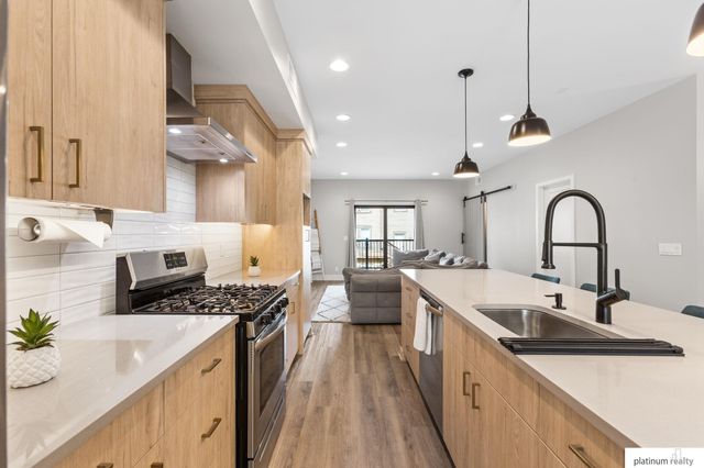 1007 Park Avenue, Omaha, NE 68105