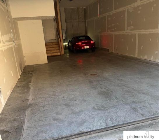 1007 Park Avenue, Omaha, NE 68105