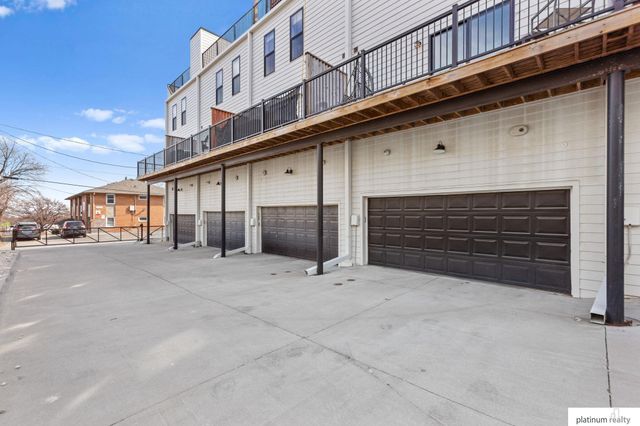 1007 Park Avenue, Omaha, NE 68105