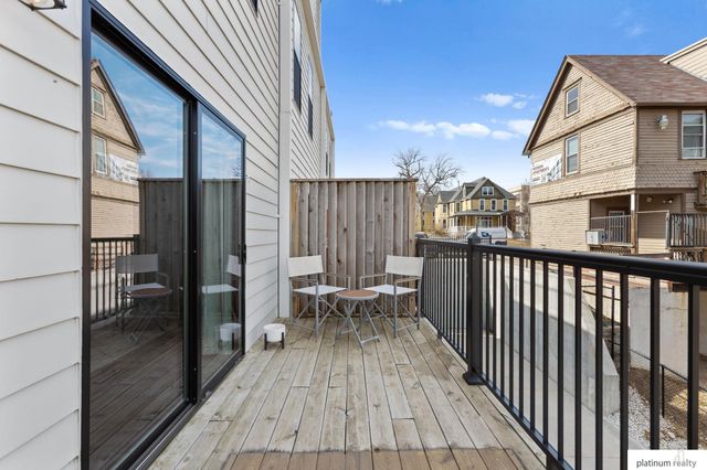 1007 Park Avenue, Omaha, NE 68105