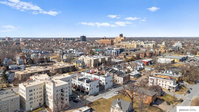 1007 Park Avenue, Omaha, NE 68105