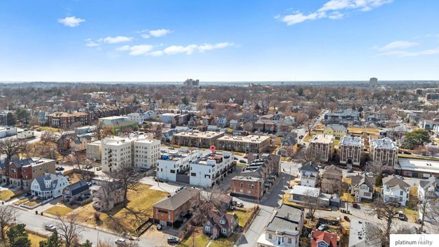 1007 Park Avenue, Omaha, NE 68105