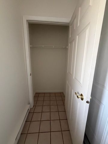 745 Regina Court 745, Woodstock, IL 60098