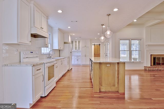 201 Fern Vale, Peachtree City, GA 30269