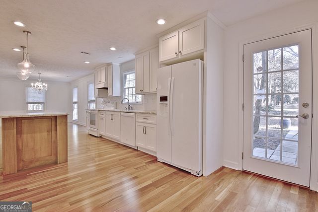 201 Fern Vale, Peachtree City, GA 30269