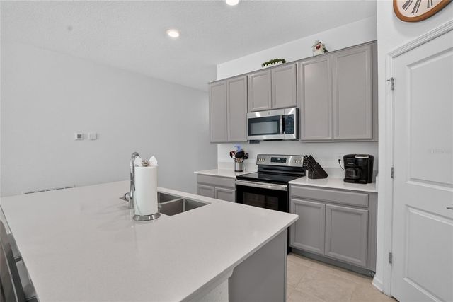 5151 FOUR STRAND COURT, St Cloud, FL 34772