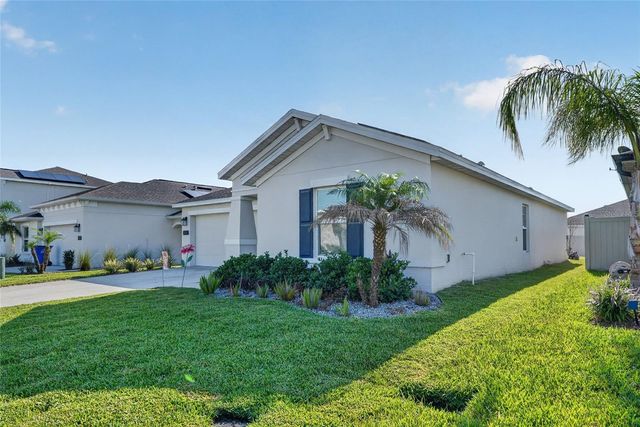 5151 FOUR STRAND COURT, St Cloud, FL 34772