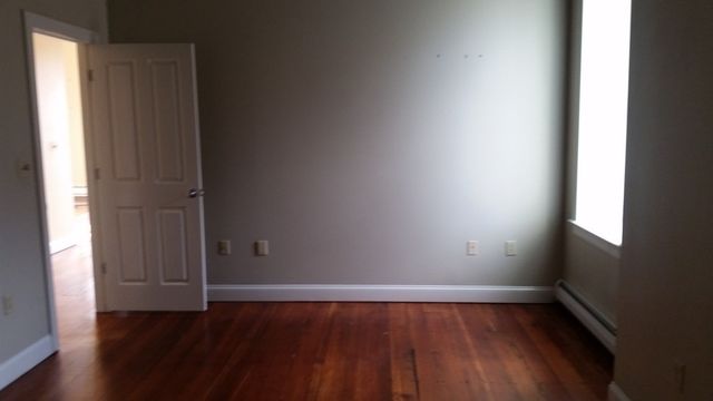 25 Main St 3C, Ayer, MA 01432