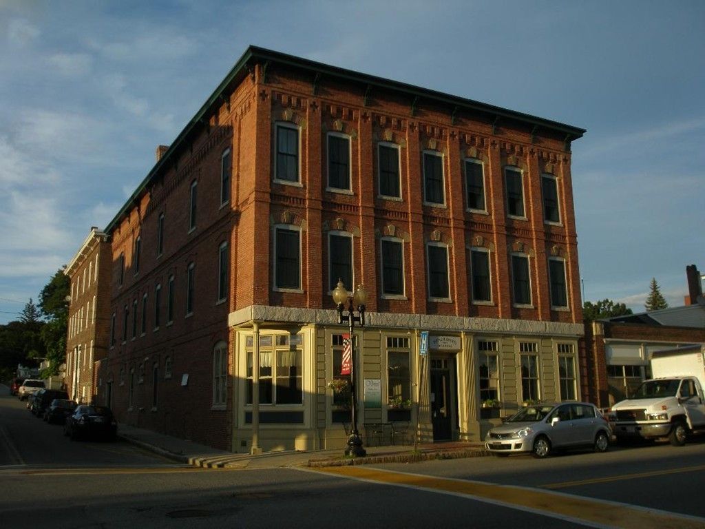 25 Main St 3C, Ayer, MA 01432