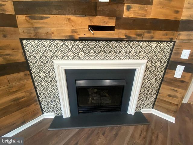 76 KYLE, Ewing, NJ 08628