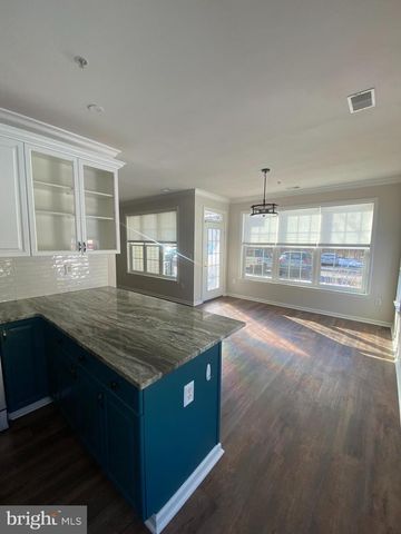 76 KYLE, Ewing, NJ 08628