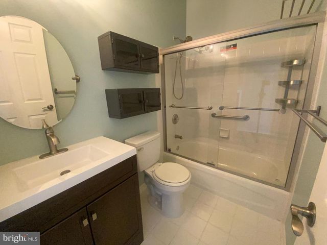 76 KYLE, Ewing, NJ 08628