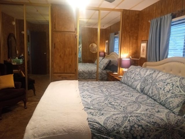 2400 W Midvalley Avenue S1, Visalia, CA 93277