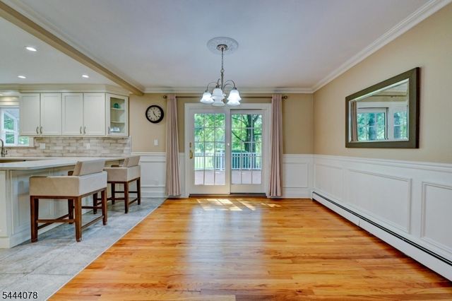 410 Stony Brook Dr, Bridgewater Twp., NJ 08807