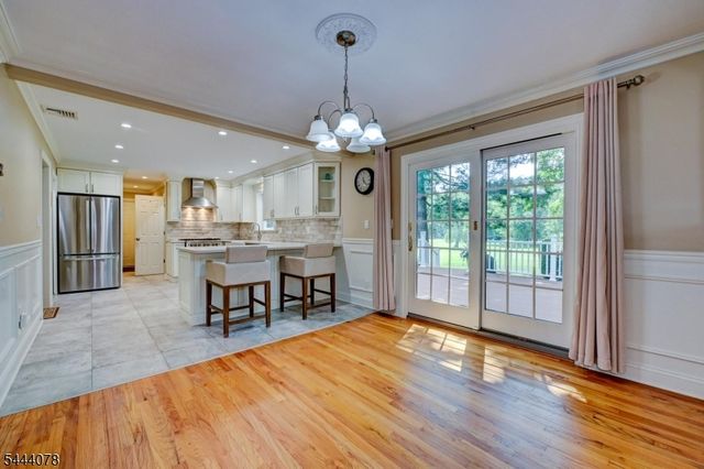 410 Stony Brook Dr, Bridgewater Twp., NJ 08807