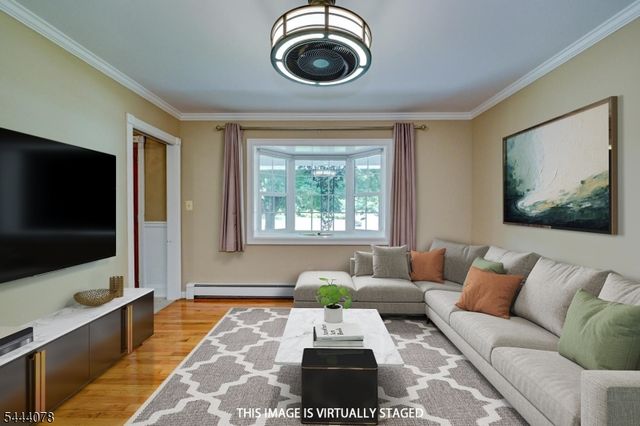 410 Stony Brook Dr, Bridgewater Twp., NJ 08807