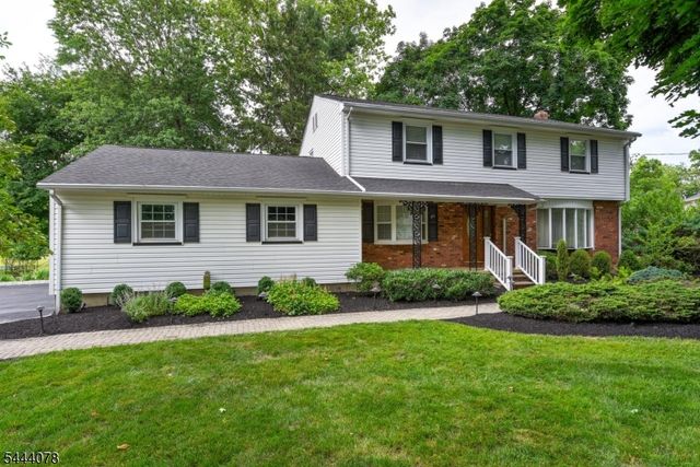 410 Stony Brook Dr, Bridgewater Twp., NJ 08807