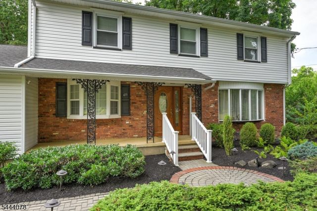 410 Stony Brook Dr, Bridgewater Twp., NJ 08807