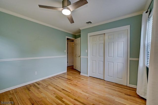 410 Stony Brook Dr, Bridgewater Twp., NJ 08807
