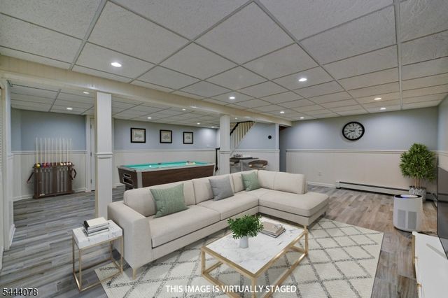 410 Stony Brook Dr, Bridgewater Twp., NJ 08807