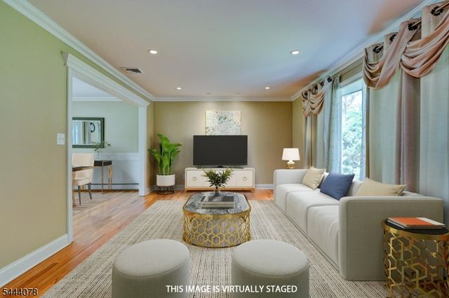 410 Stony Brook Dr, Bridgewater Twp., NJ 08807
