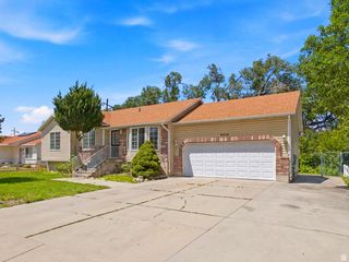 8416 S 300 E, Sandy, UT 84070