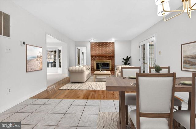 8301 KINGS RIDGE CT, Springfield, VA 22153