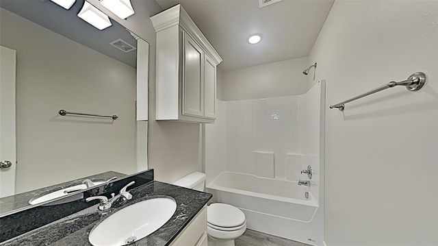 11205 Howard Drive, Oklahoma City, OK 73114