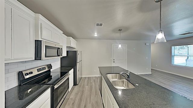 11205 Howard Drive, Oklahoma City, OK 73114