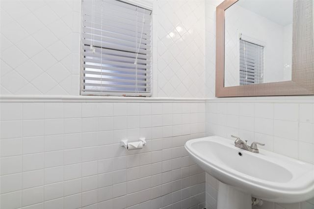 3438 Ashton Park Drive, Houston, TX 77082