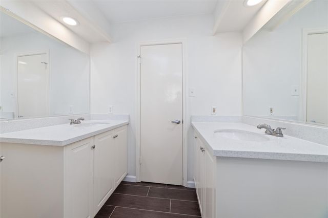 3438 Ashton Park Drive, Houston, TX 77082