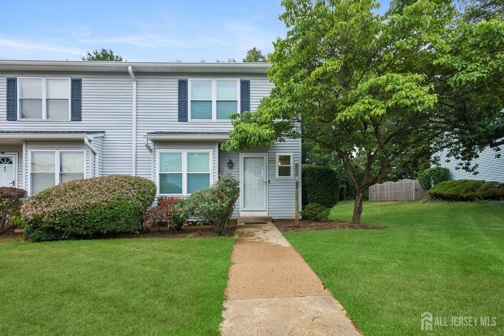 45 Brookview Circle, Jamesburg, NJ 08831