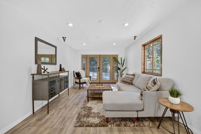 2925 Maple Ave, Pollock Pines, CA 95726