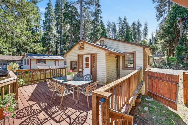 2925 Maple Ave, Pollock Pines, CA 95726