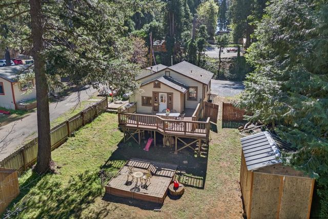 2925 Maple Ave, Pollock Pines, CA 95726