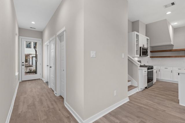 5925 Wheatley Lane, Houston, TX 77091