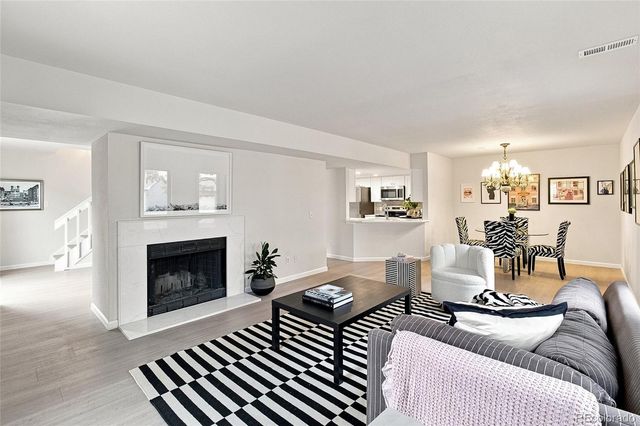 6475 S Dayton Street 103, Englewood, CO 80111