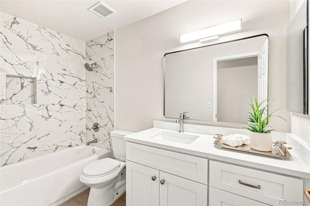 6475 S Dayton Street 103, Englewood, CO 80111