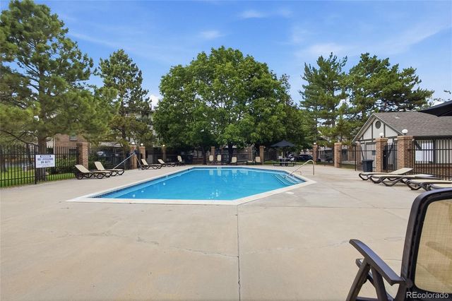 6475 S Dayton Street 103, Englewood, CO 80111
