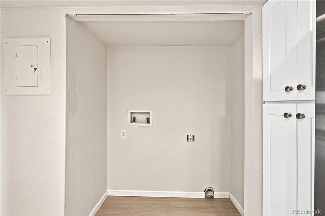 6475 S Dayton Street 103, Englewood, CO 80111
