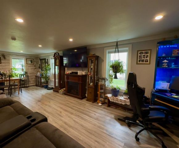 401 CANAL STREET, Princeton, WI 54968