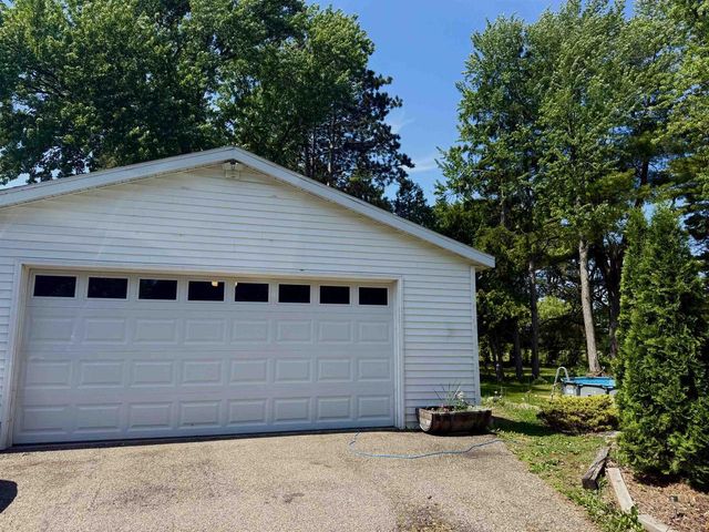 401 CANAL STREET, Princeton, WI 54968