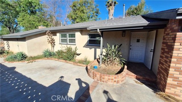 2327 Fairview, Riverside, CA 92506
