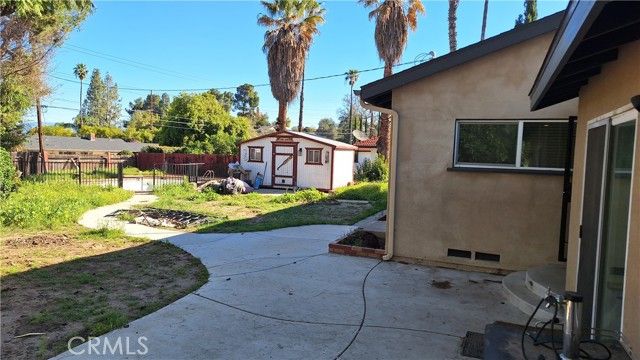2327 Fairview, Riverside, CA 92506
