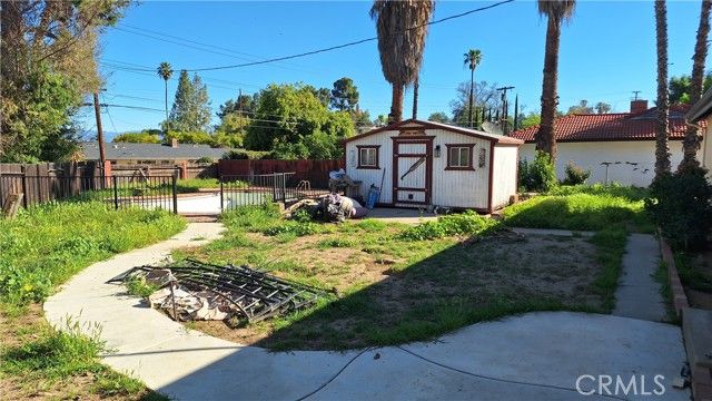 2327 Fairview, Riverside, CA 92506