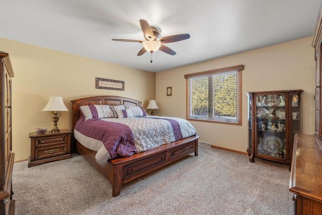 N162W20330 Butternut LANE, Jackson, WI 53037