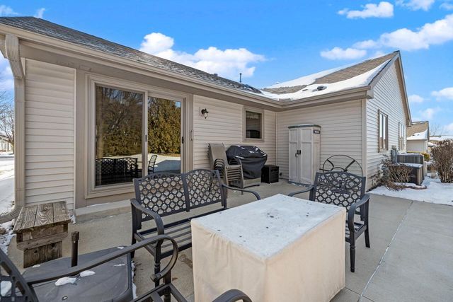 N162W20330 Butternut LANE, Jackson, WI 53037